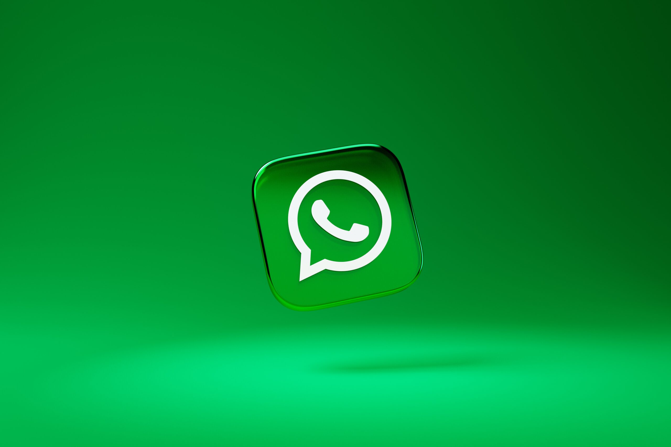 green whatsapp logo
